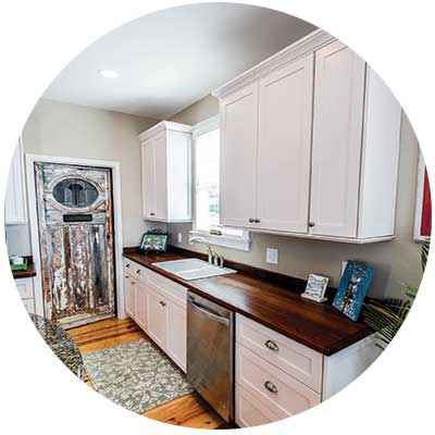 custom cabinetry - Simmons Custom Cabinetry & Millwork Inc.